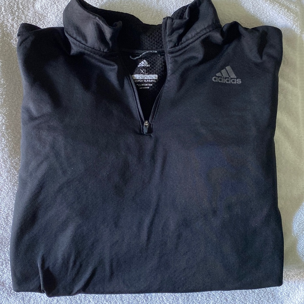 Long sleeve men’s work out shirt